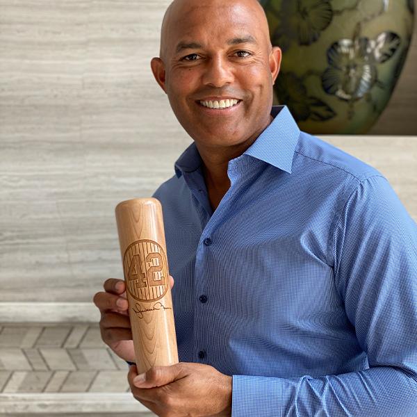 Mariano Rivera 42 Signature Series Baseball Bat Mug | Dugout Mug®